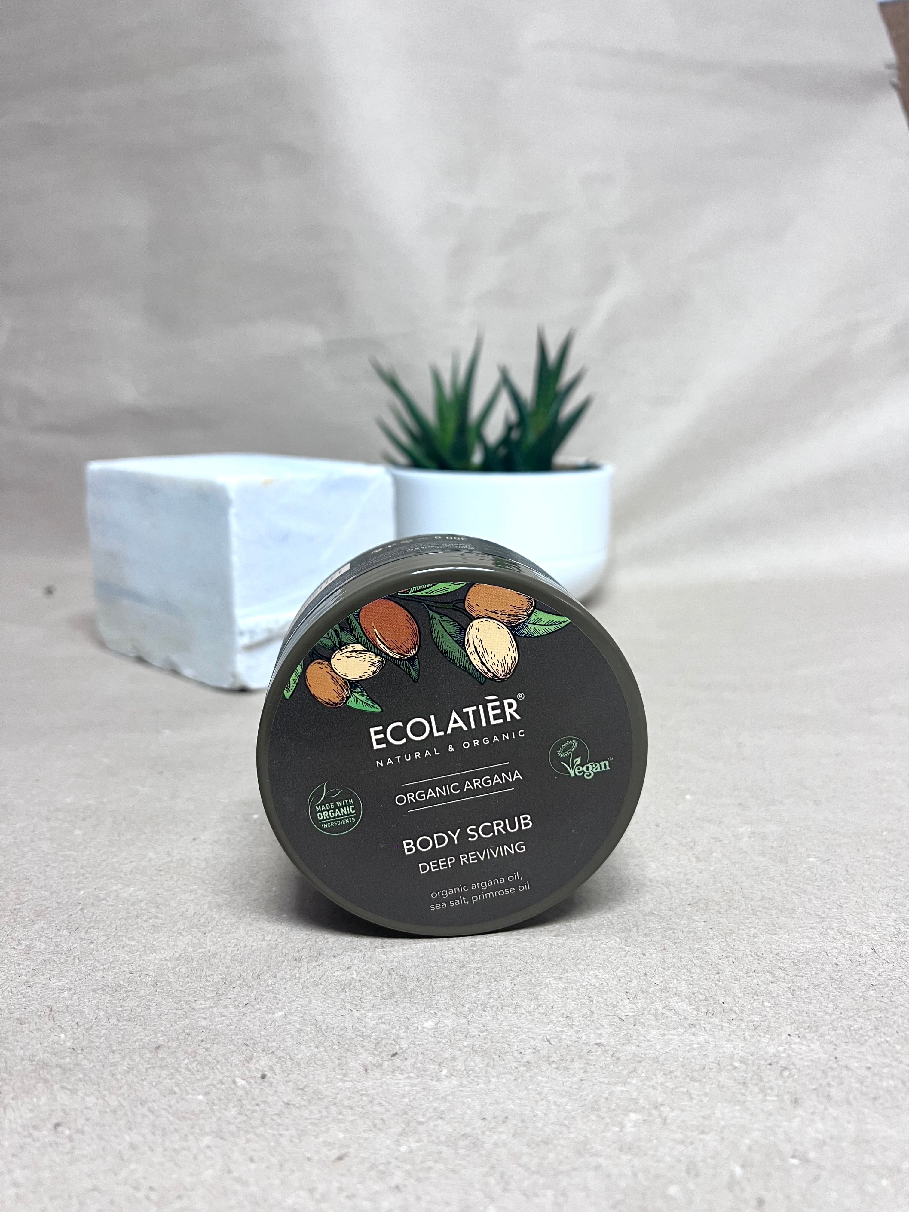 Exfoliant (Scrub) Corp Cu Ulei De Argan