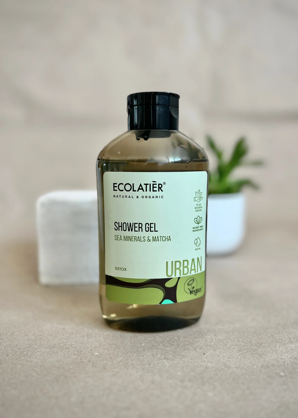 Gel De Duș Cu Minerale Marine Și Matcha