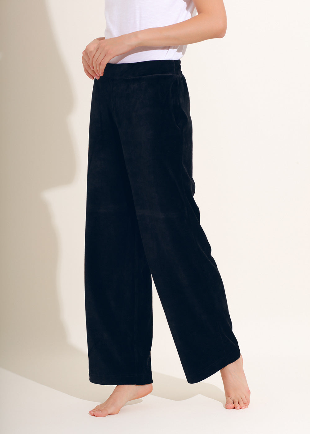 Pantaloni Damă Velvet negri